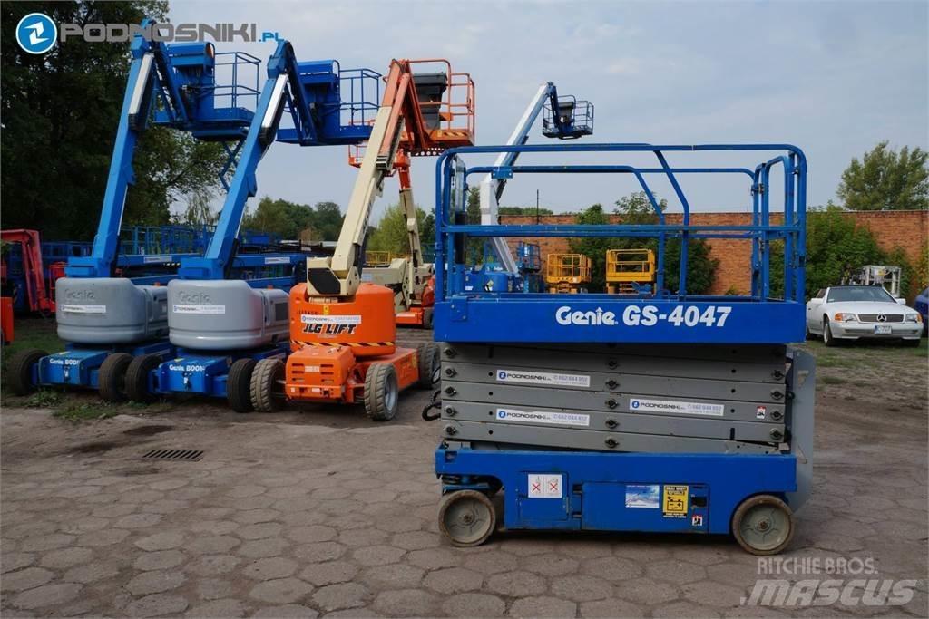 Genie 4047 Scheren-Arbeitsbühnen