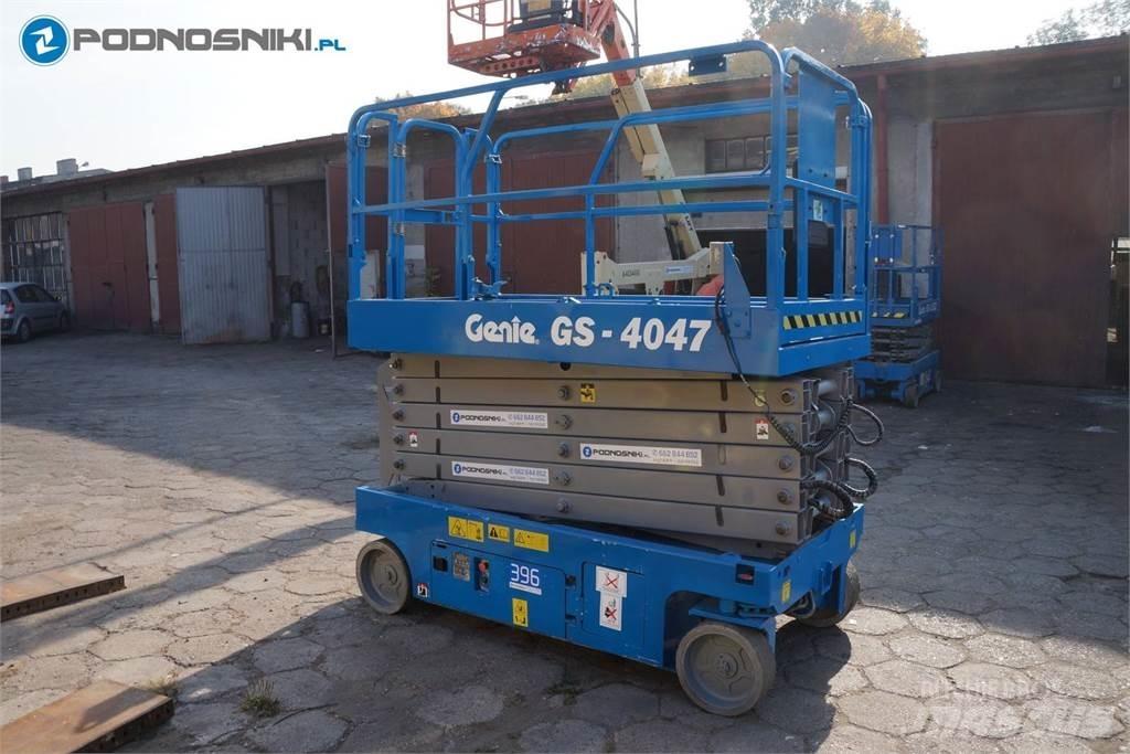 Genie 4047 Scheren-Arbeitsbühnen