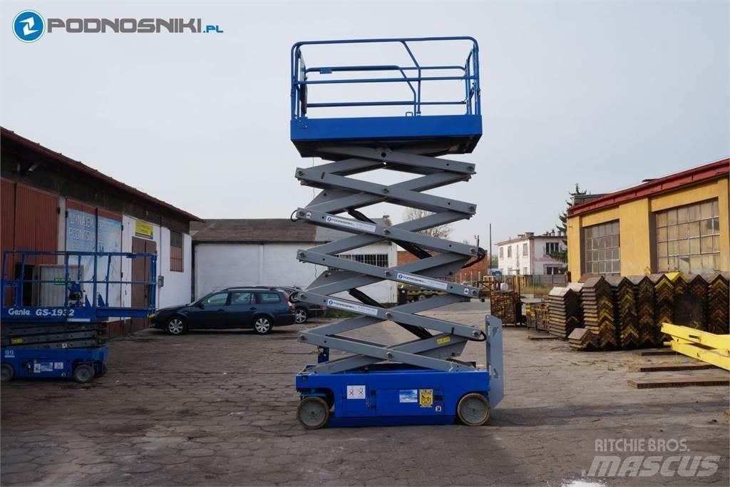 Genie 4047 Scheren-Arbeitsbühnen