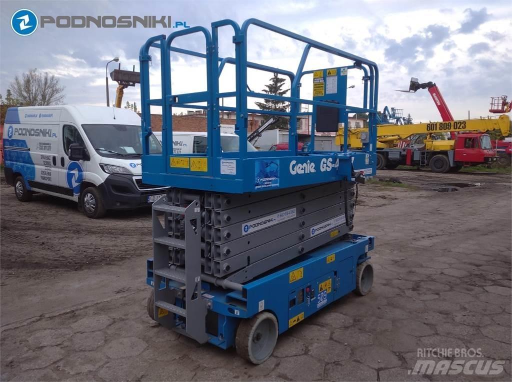 Genie 4047 Scheren-Arbeitsbühnen