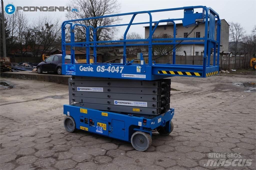 Genie 4047 Scheren-Arbeitsbühnen