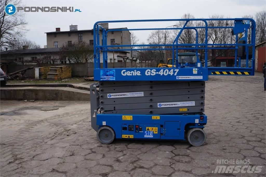 Genie 4047 Scheren-Arbeitsbühnen