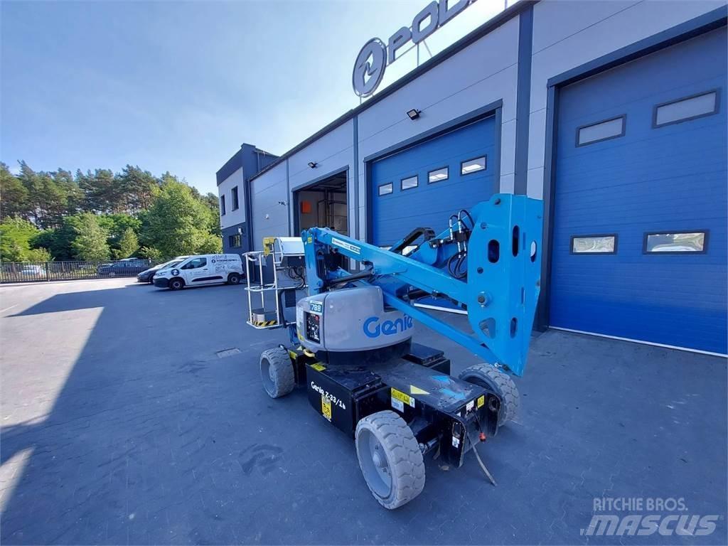 Genie Z-33/18 Gelenkteleskoparbeitsbühnen