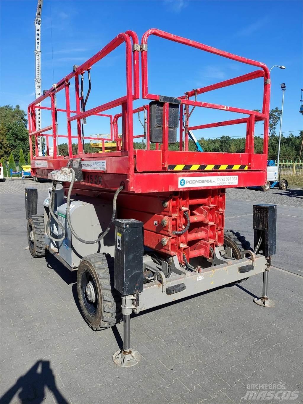 Haulotte H15SX Scheren-Arbeitsbühnen