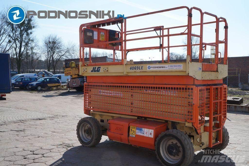JLG 4069 Scheren-Arbeitsbühnen
