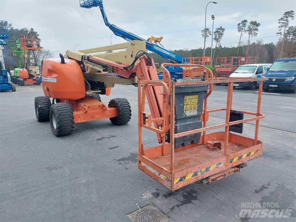 JLG 450AJ Gelenkteleskoparbeitsbühnen