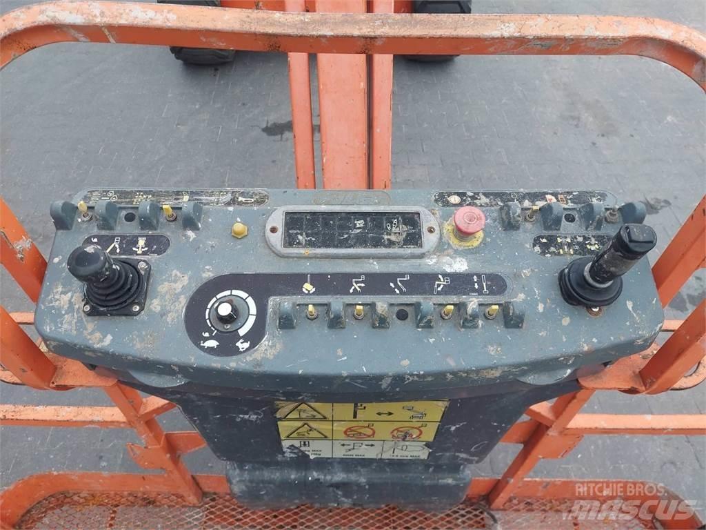 JLG 450AJ Gelenkteleskoparbeitsbühnen