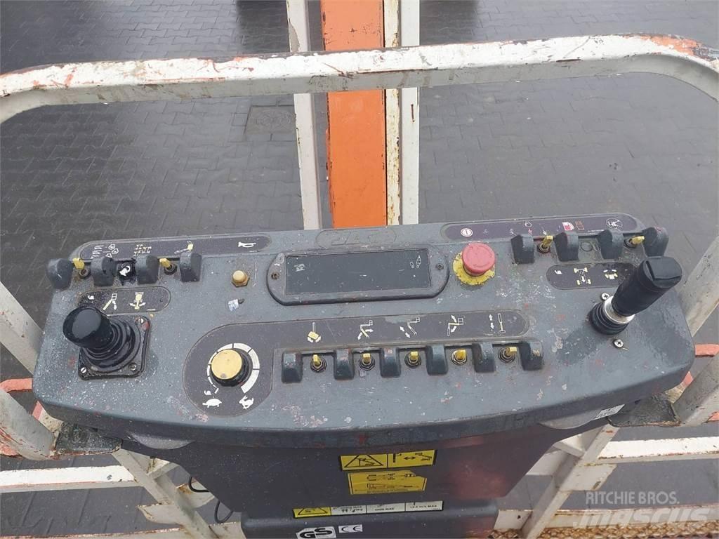 JLG 800AJ Gelenkteleskoparbeitsbühnen
