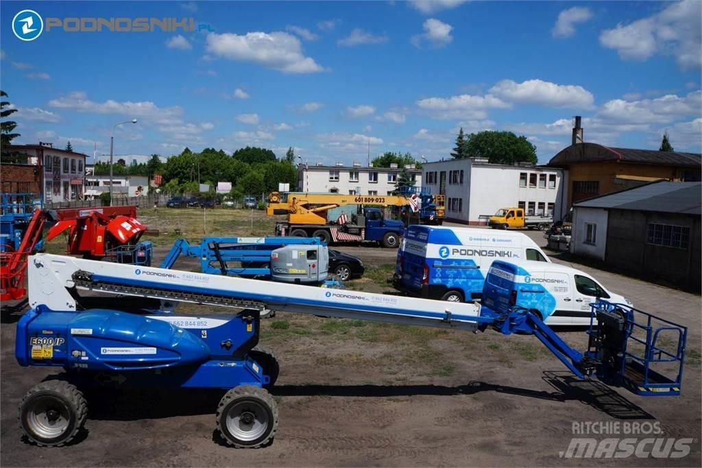 JLG E600JP Gelenkteleskoparbeitsbühnen
