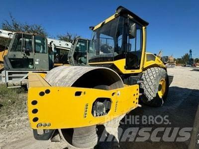 Bomag BW212D-5 Sonstige Baumaschinen