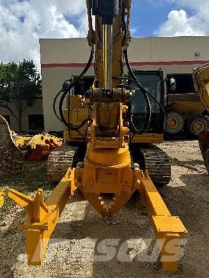 CAT 325FL CR Materialumschlag