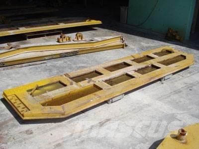 CAT 740 Tailgate Andere Zubehörteile