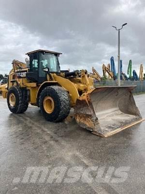 CAT 966M Radlader