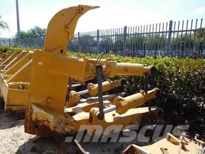 CAT D8T Ripper, S/S Andere Zubehörteile