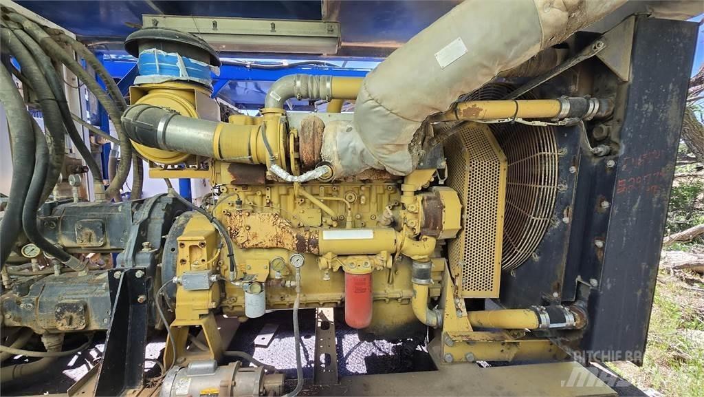 CAT C15 Sonstige Baumaschinen