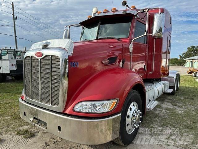 Peterbilt 384 Sattelzugmaschinen