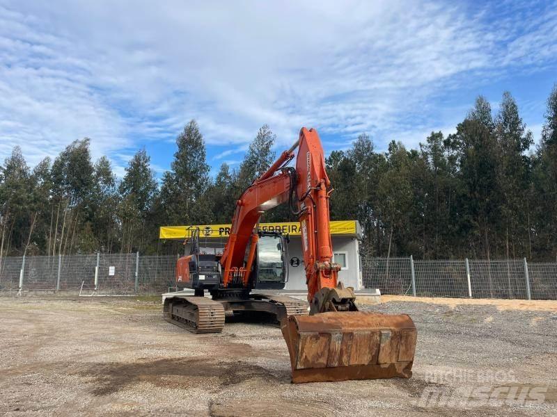 Hitachi ZX250LC-6 Raupenbagger