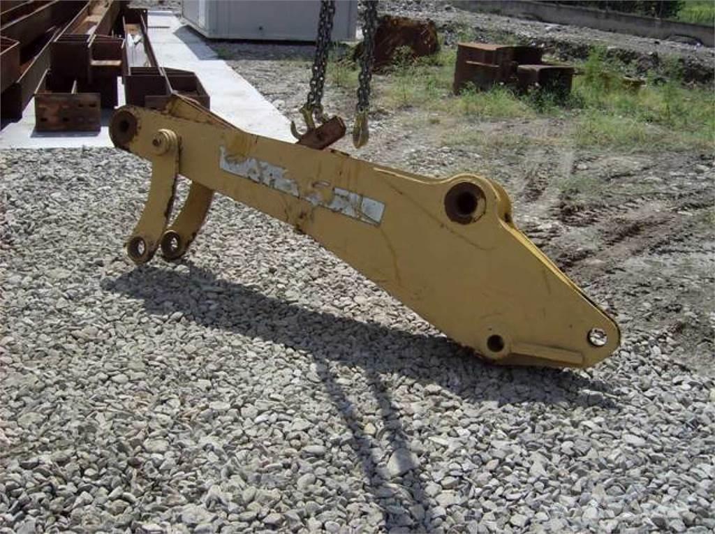 CAT 212 Chassis