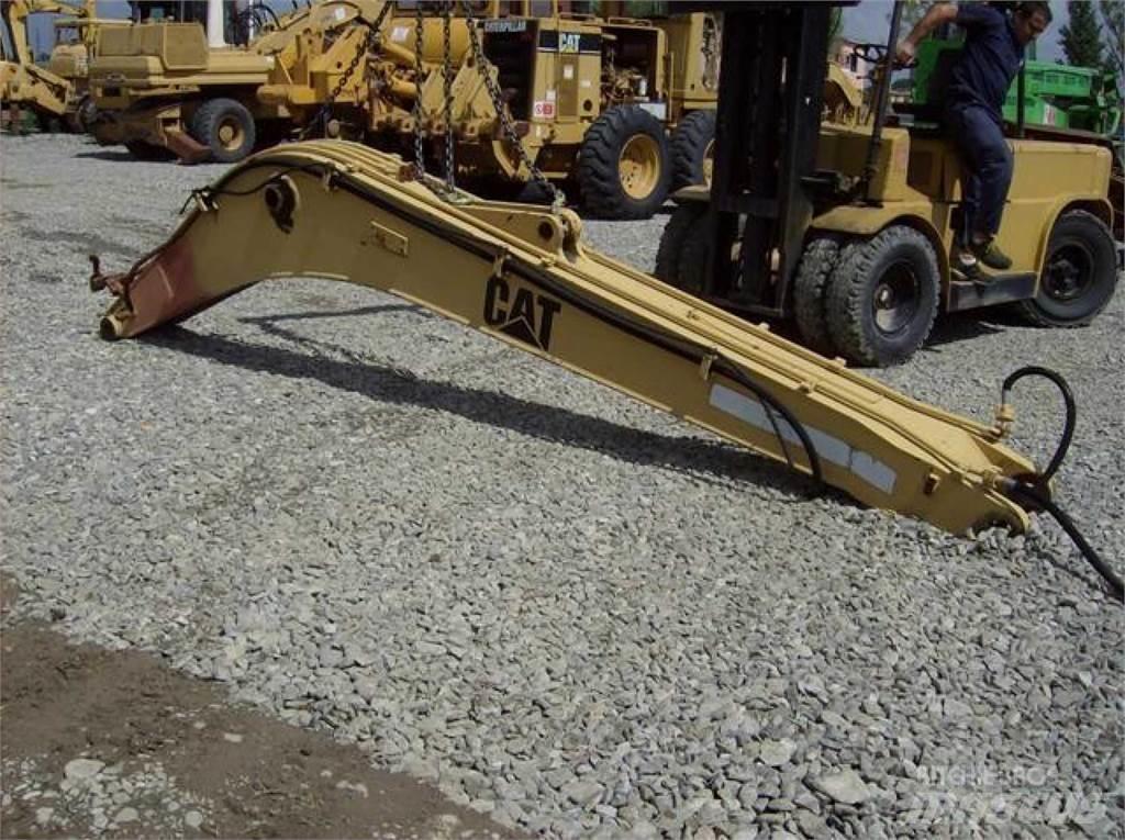 CAT 212 Chassis