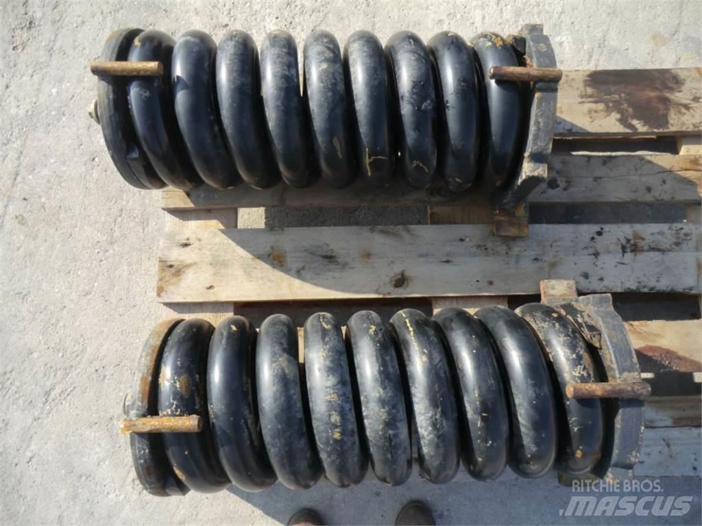CAT 231D Ketten