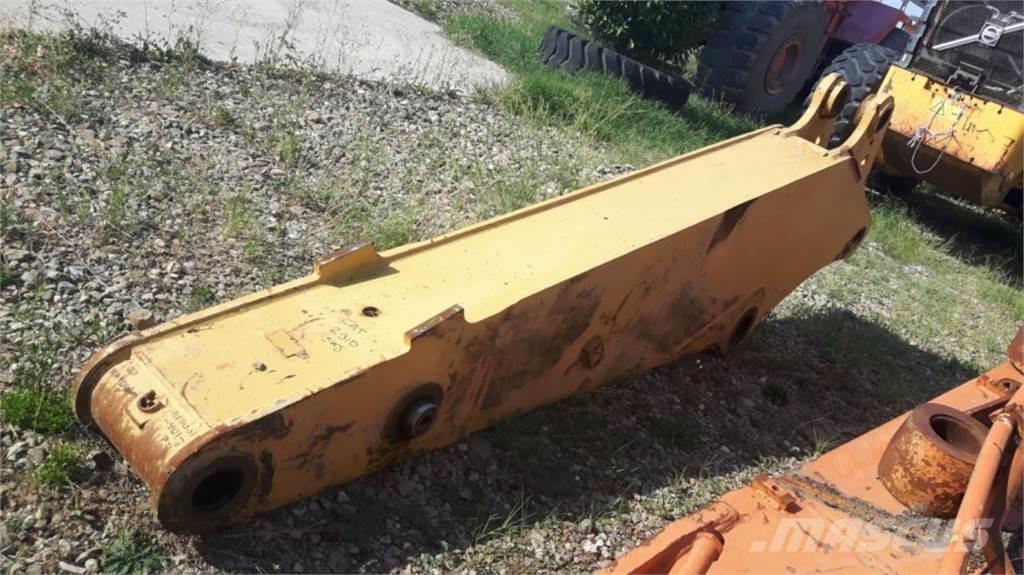 CAT 231D Chassis