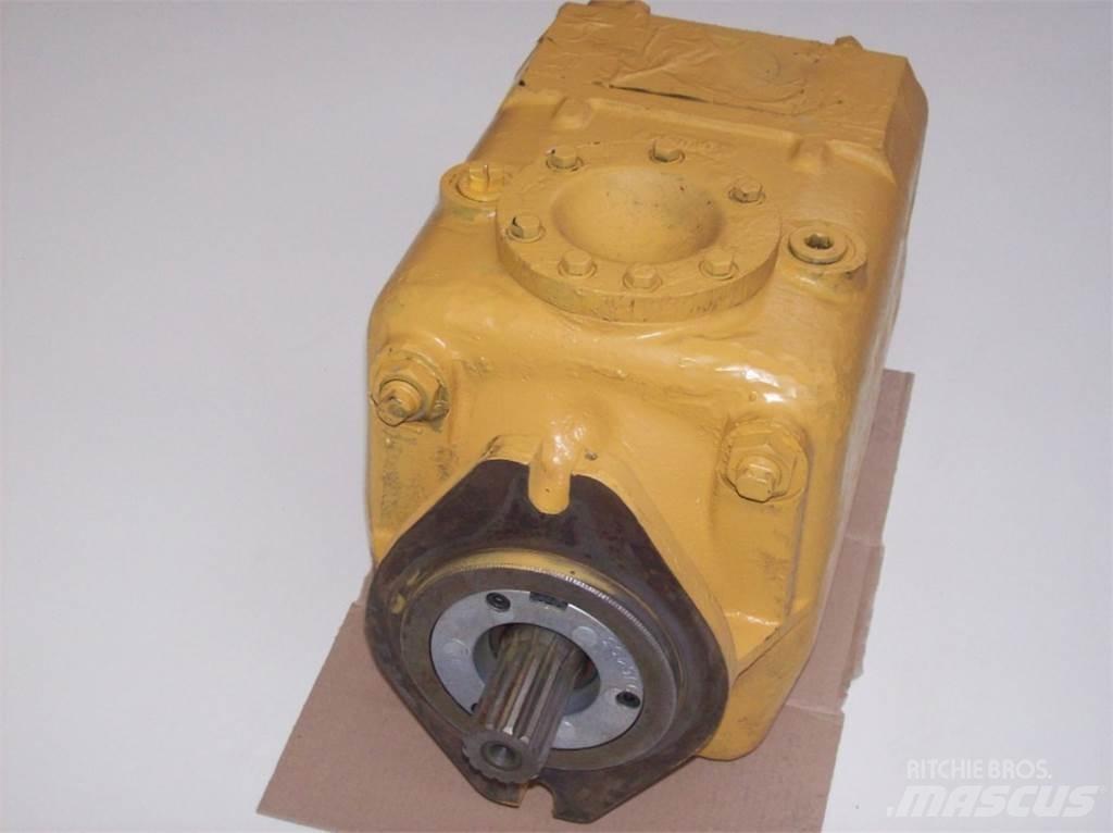 CAT 235 Sonstige Baumaschinen