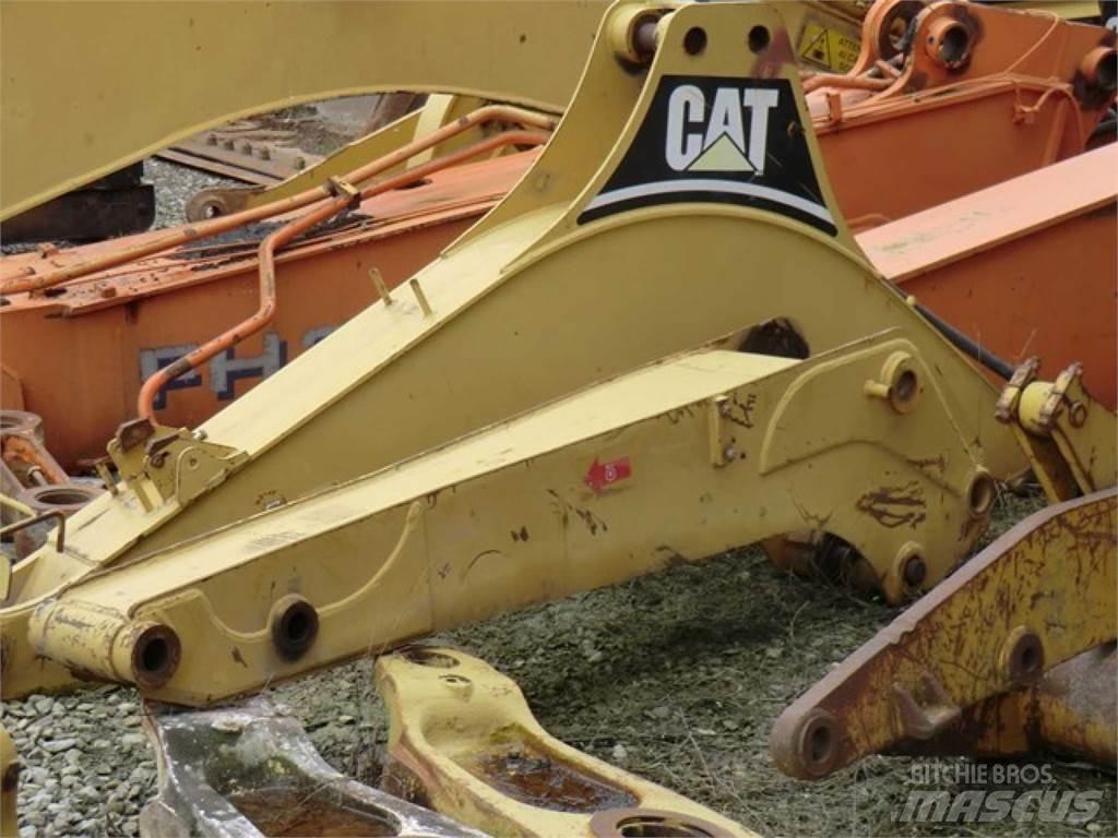 CAT 438C Chassis
