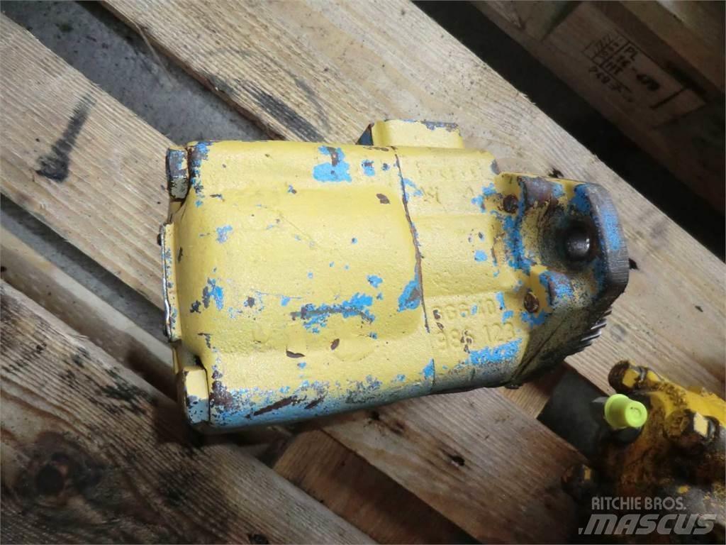 CAT 5080 Sonstige Baumaschinen