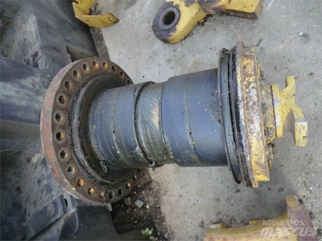 CAT 735 Chassis