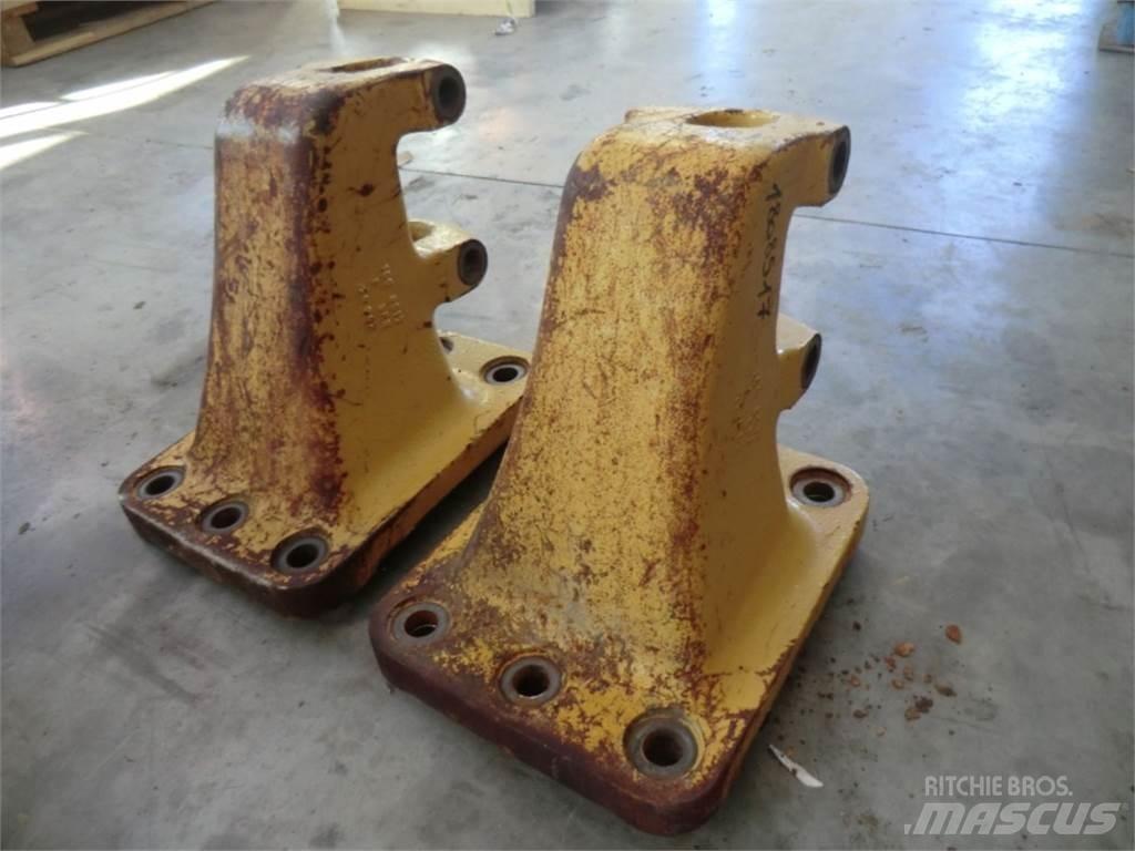 CAT 735 Chassis