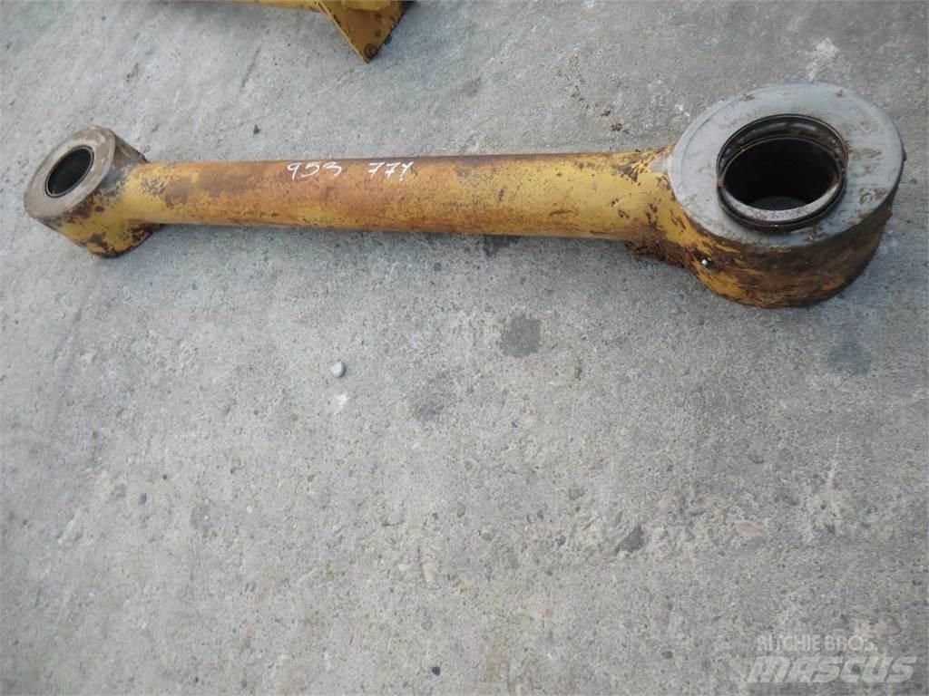 CAT 953 Chassis