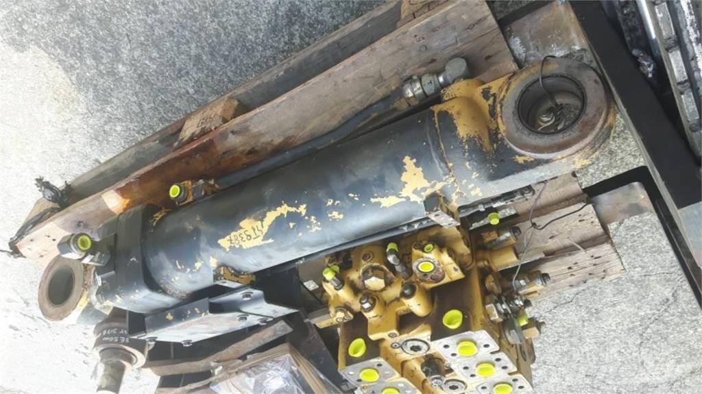CAT 953C Sonstige Baumaschinen