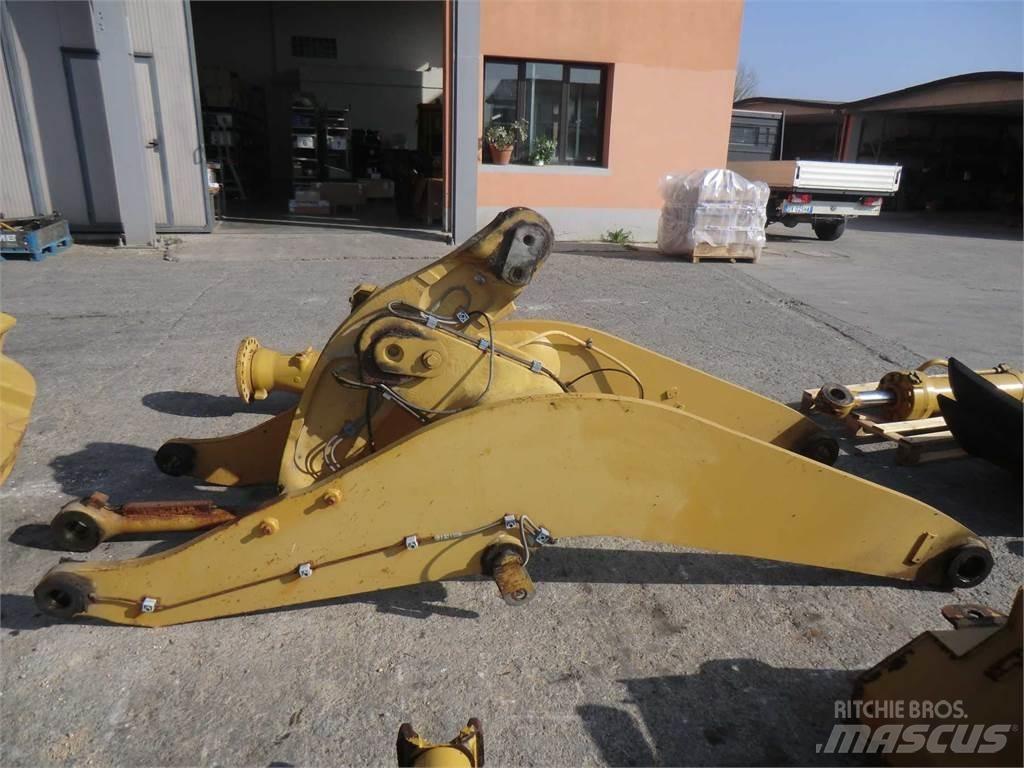 CAT 962H Chassis