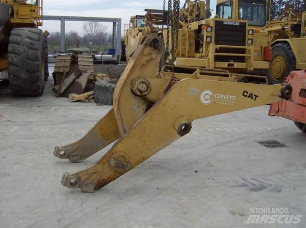 CAT 963 Chassis