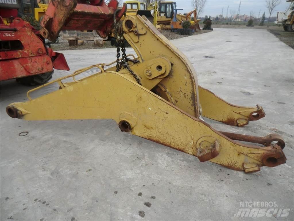 CAT 963C Chassis