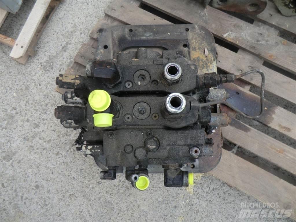 CAT 963D Sonstige Baumaschinen