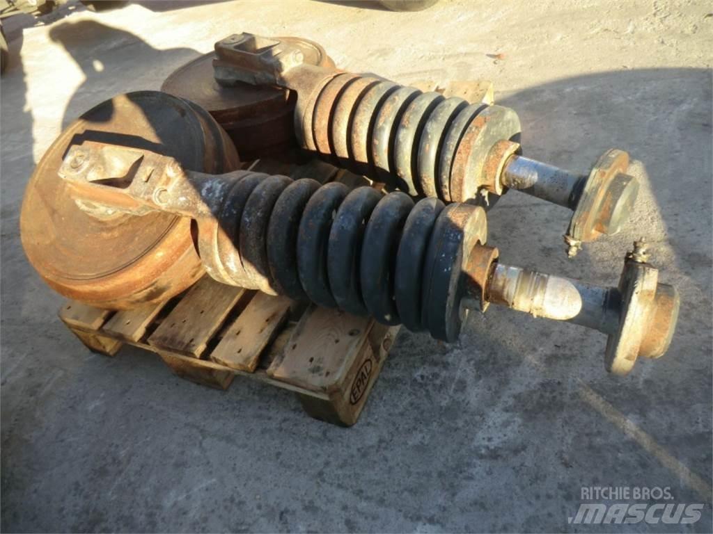 CAT 988F Chassis
