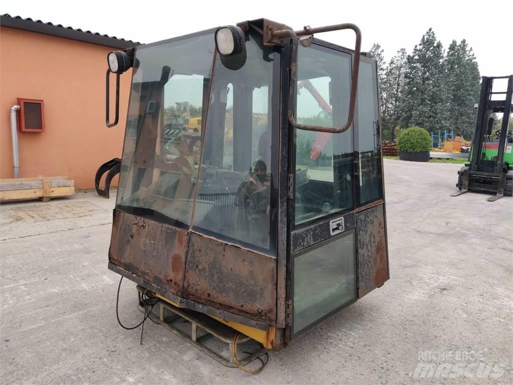 CAT 988G Chassis
