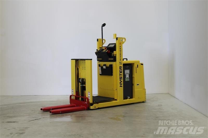 Hyster K1.0L Niederhub-Kommissionierer