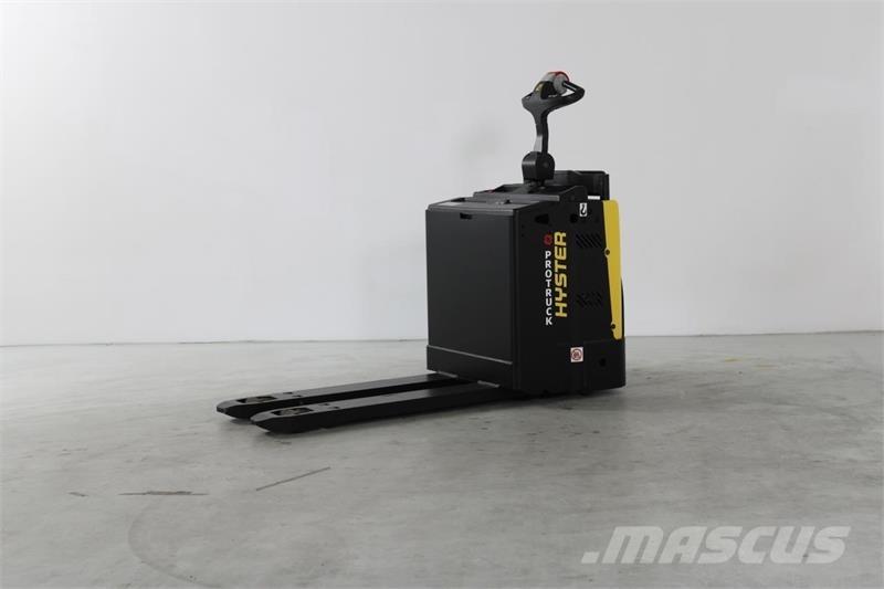 Hyster P2.0S Gabelstapler mit Fahrerstand