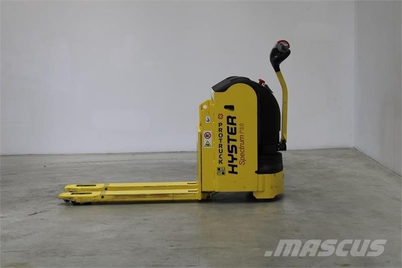 Hyster P3.0 Niedergabelstapler
