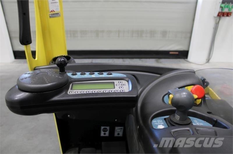Hyster R2.0W Schubmaststapler