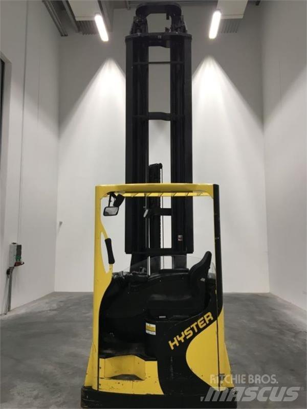 Hyster R2.0W Schubmaststapler