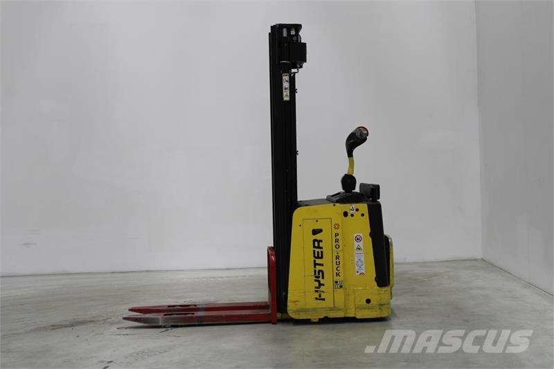 Hyster S1.5S Zelfrijdende stapelaars