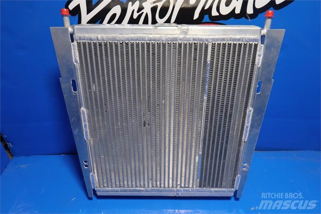 CASE 580L Radiatoren