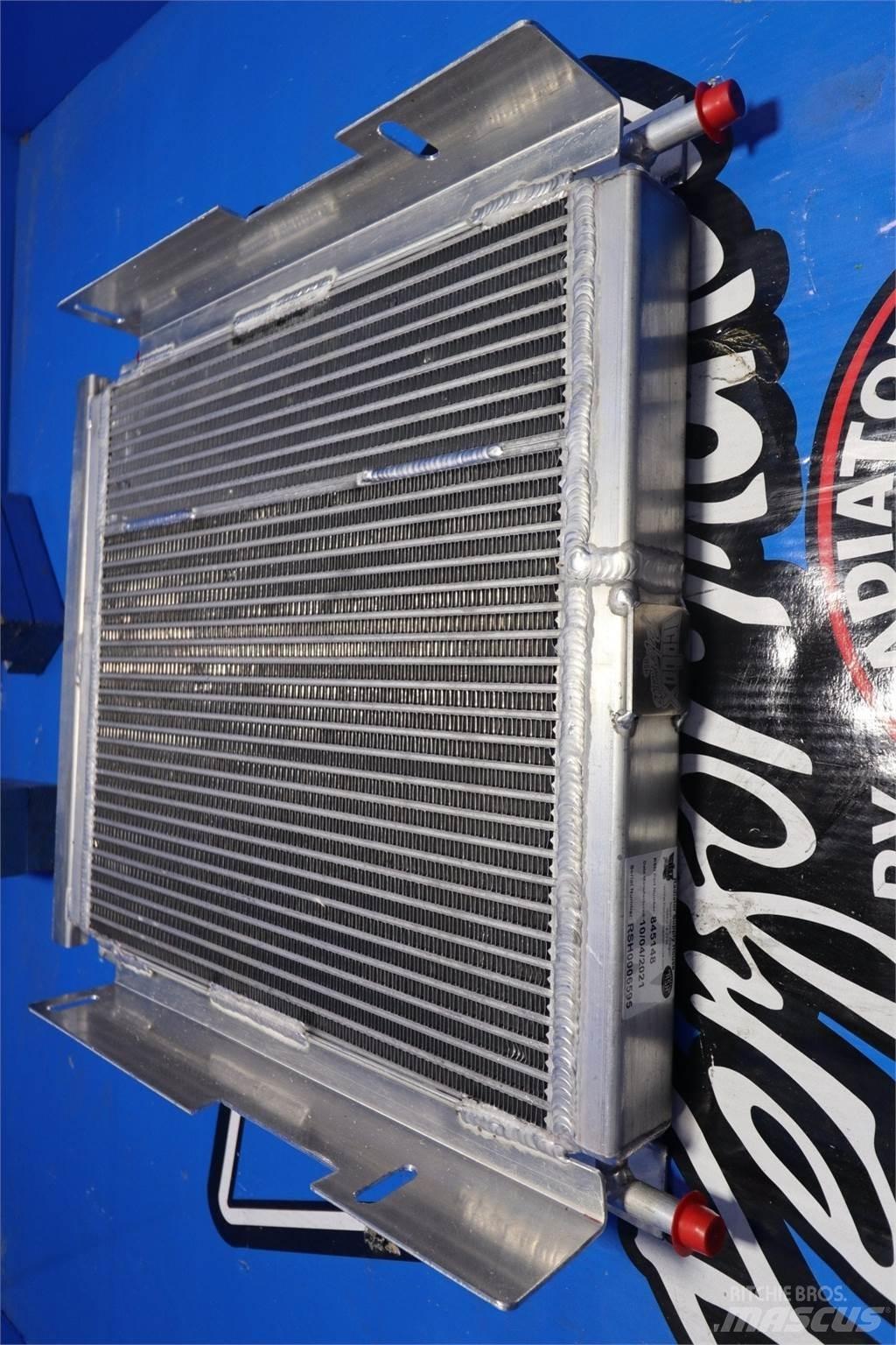 CASE 580L Radiatoren