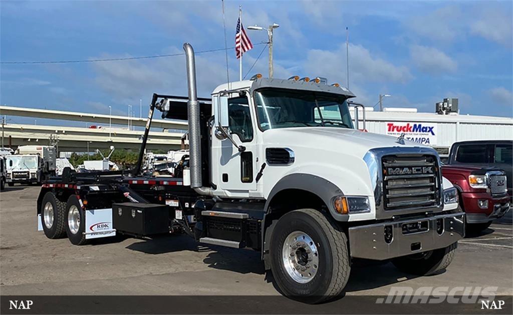 Mack Granite Absetzkipper