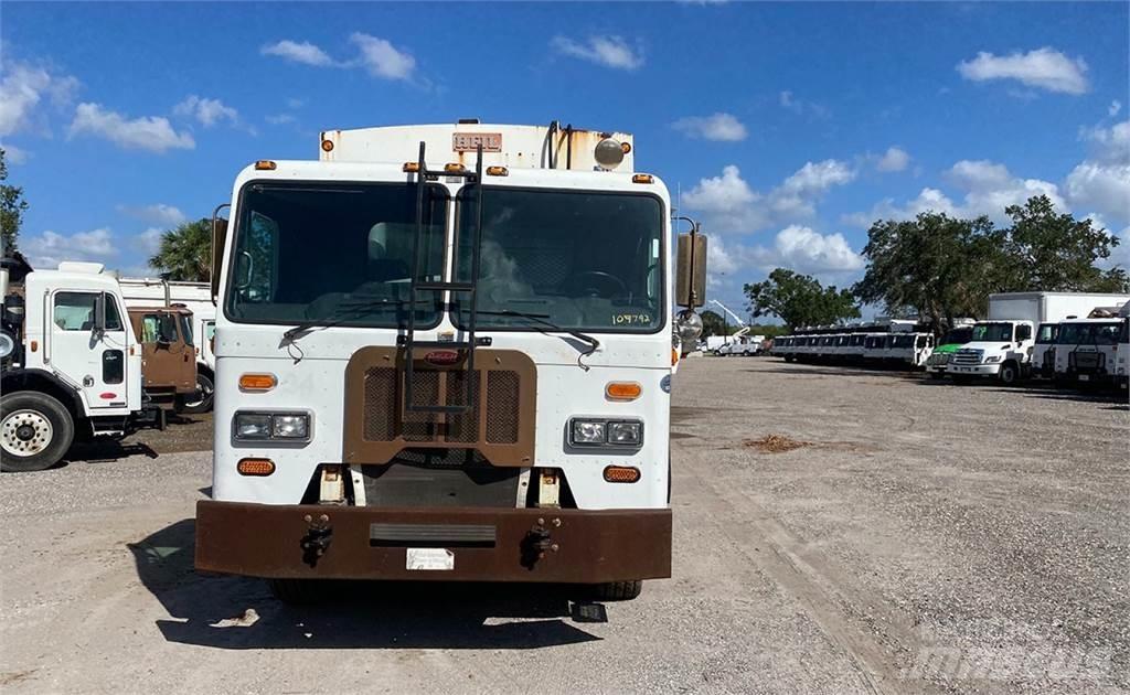 Peterbilt 320 Müllwagen