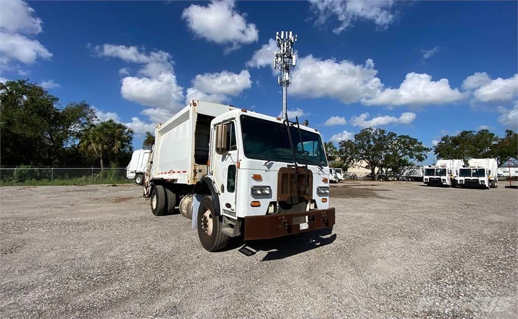 Peterbilt 320 Müllwagen