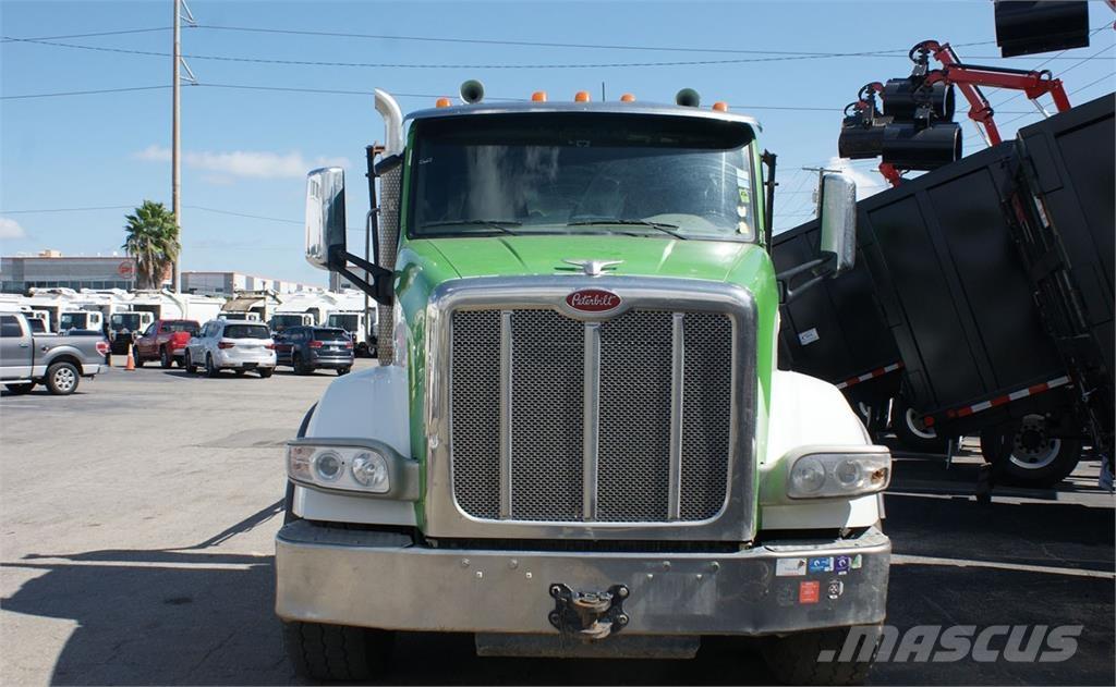 Peterbilt 567 Absetzkipper